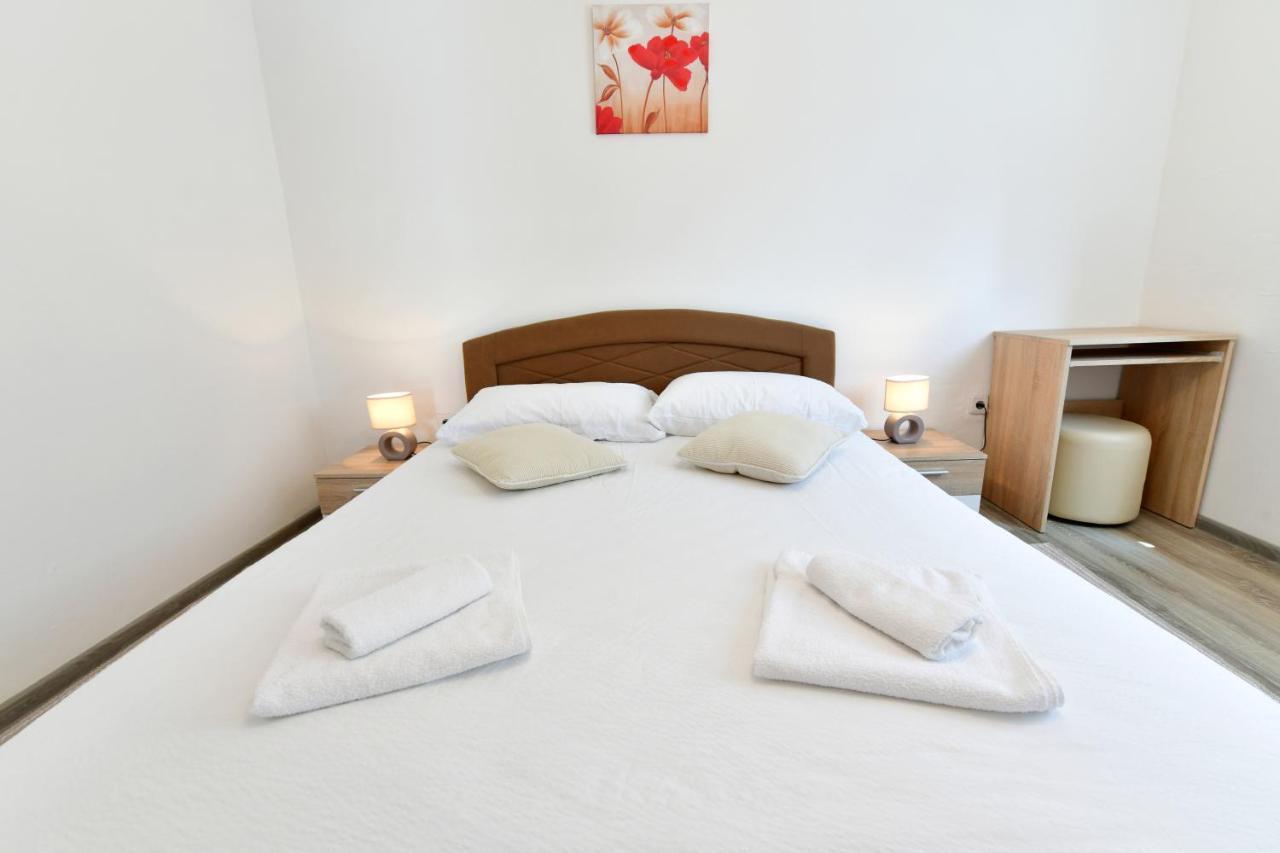 Apartman Dorijan Rakovica Zewnętrze zdjęcie