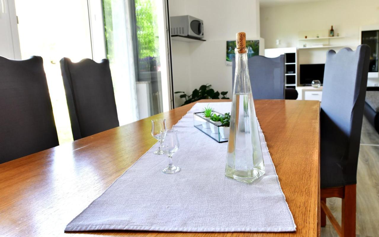 Apartman Dorijan Rakovica Zewnętrze zdjęcie