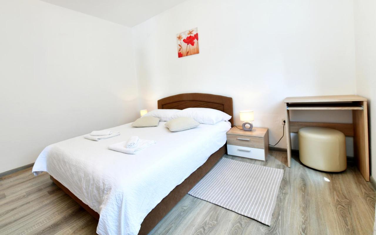 Apartman Dorijan Rakovica Zewnętrze zdjęcie