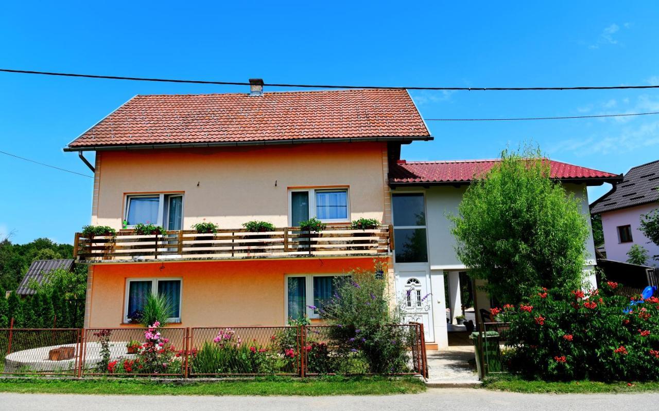 Apartman Dorijan Rakovica Zewnętrze zdjęcie